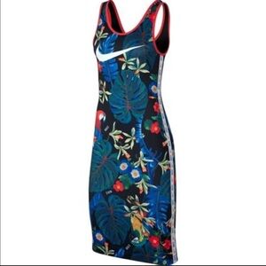 NIKE Hyper Femme Floral Printed Dress